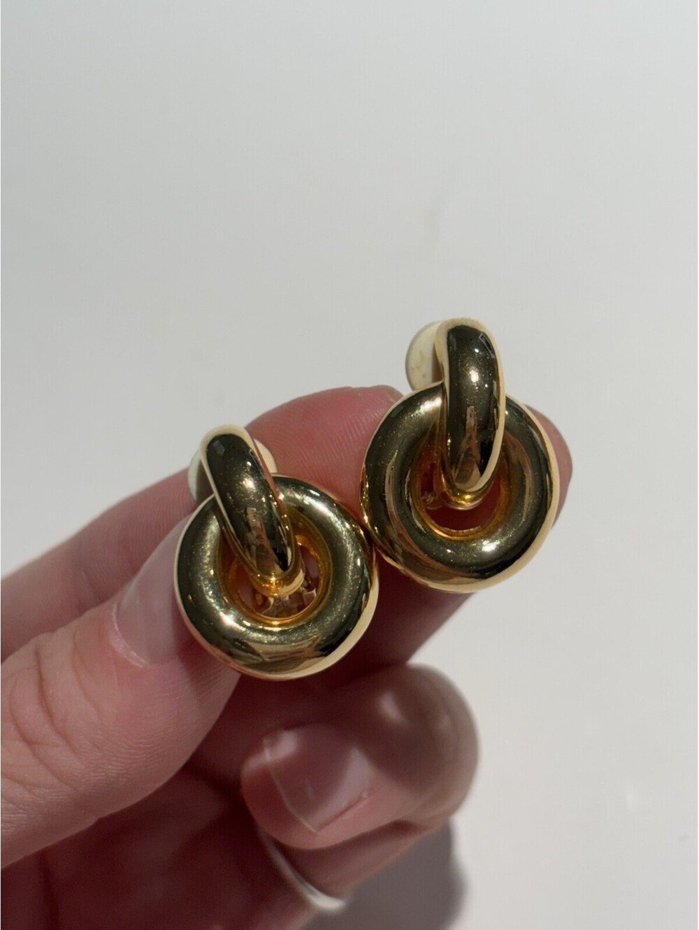 joan rivers gold tone dangle clip on earrings